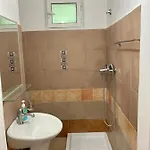 Vaso Apts Saranda