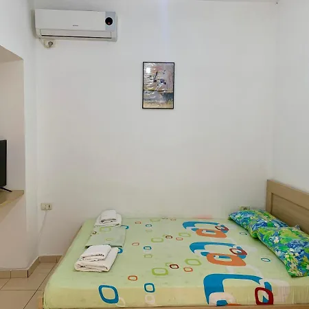 Vaso Apts Sarande
