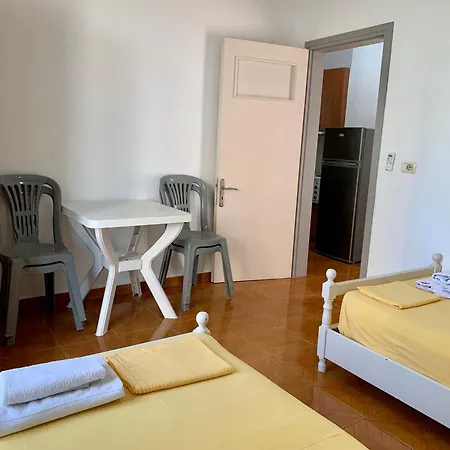 Vaso Apts Apartment Sarande