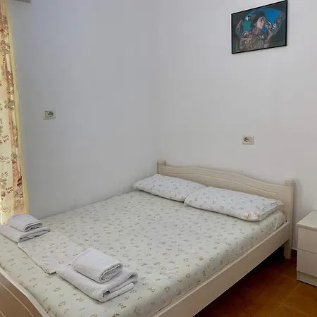 Vaso Apts *
