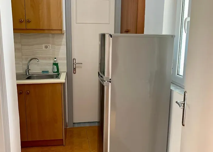 Vaso Apts 公寓 Sarandë